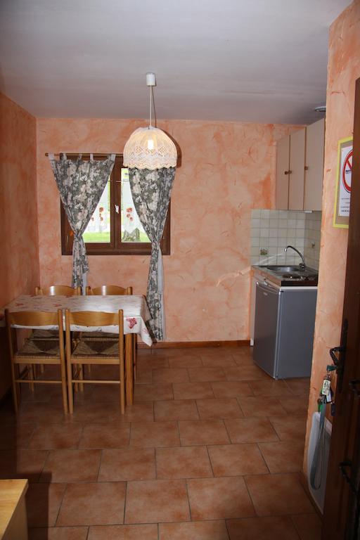Camping De La Pelouse Jaulny Dış mekan fotoğraf