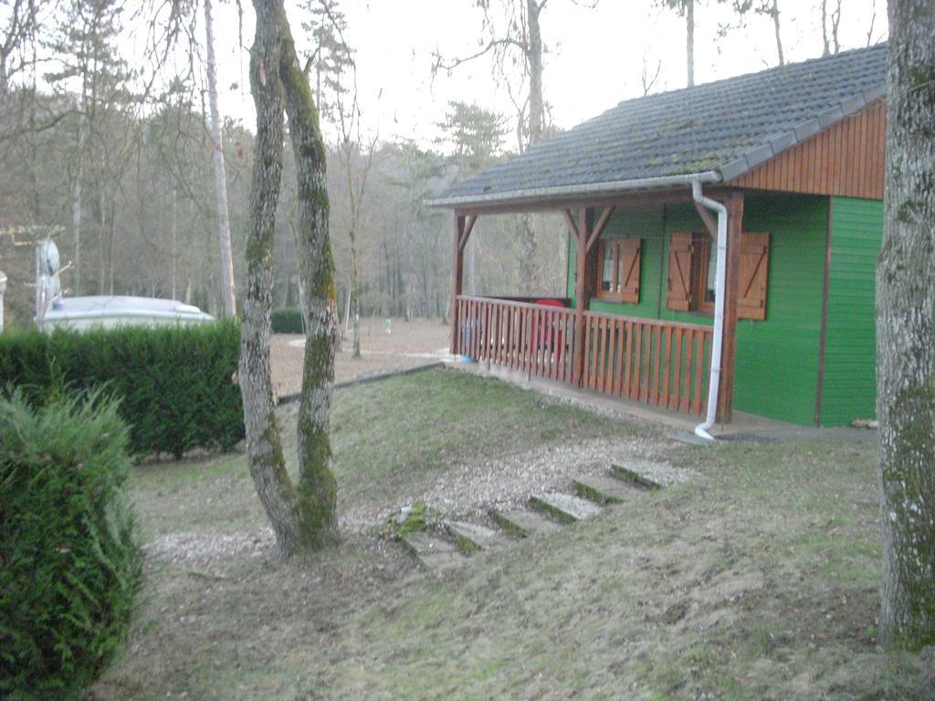 Camping De La Pelouse Jaulny Dış mekan fotoğraf